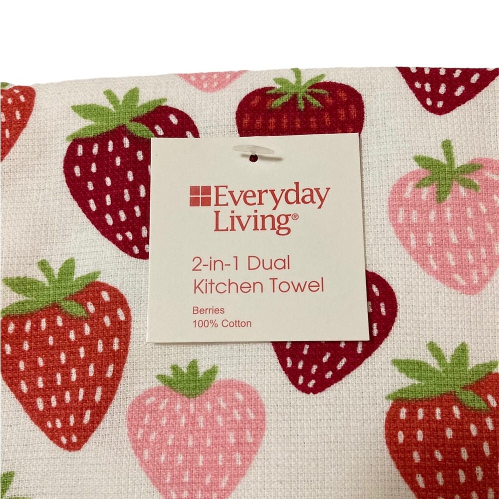 2 Everyday Living 2-in-1 Dual Kitchen Towels Strawberries 100% Cotton NWT - Picture 3 of 4